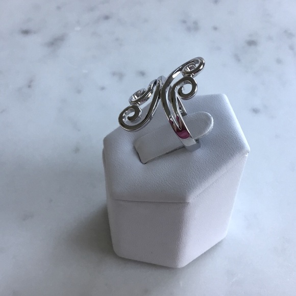 Sterling Silver Swirl Design Ring - Picture 13 of 16